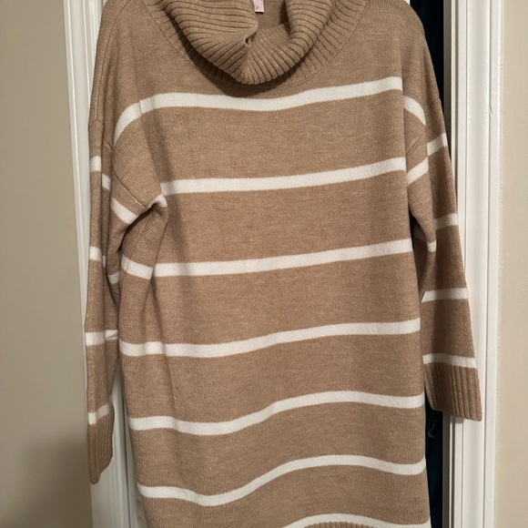 Striped turtleneck sweater dress - Picture 1 of 3